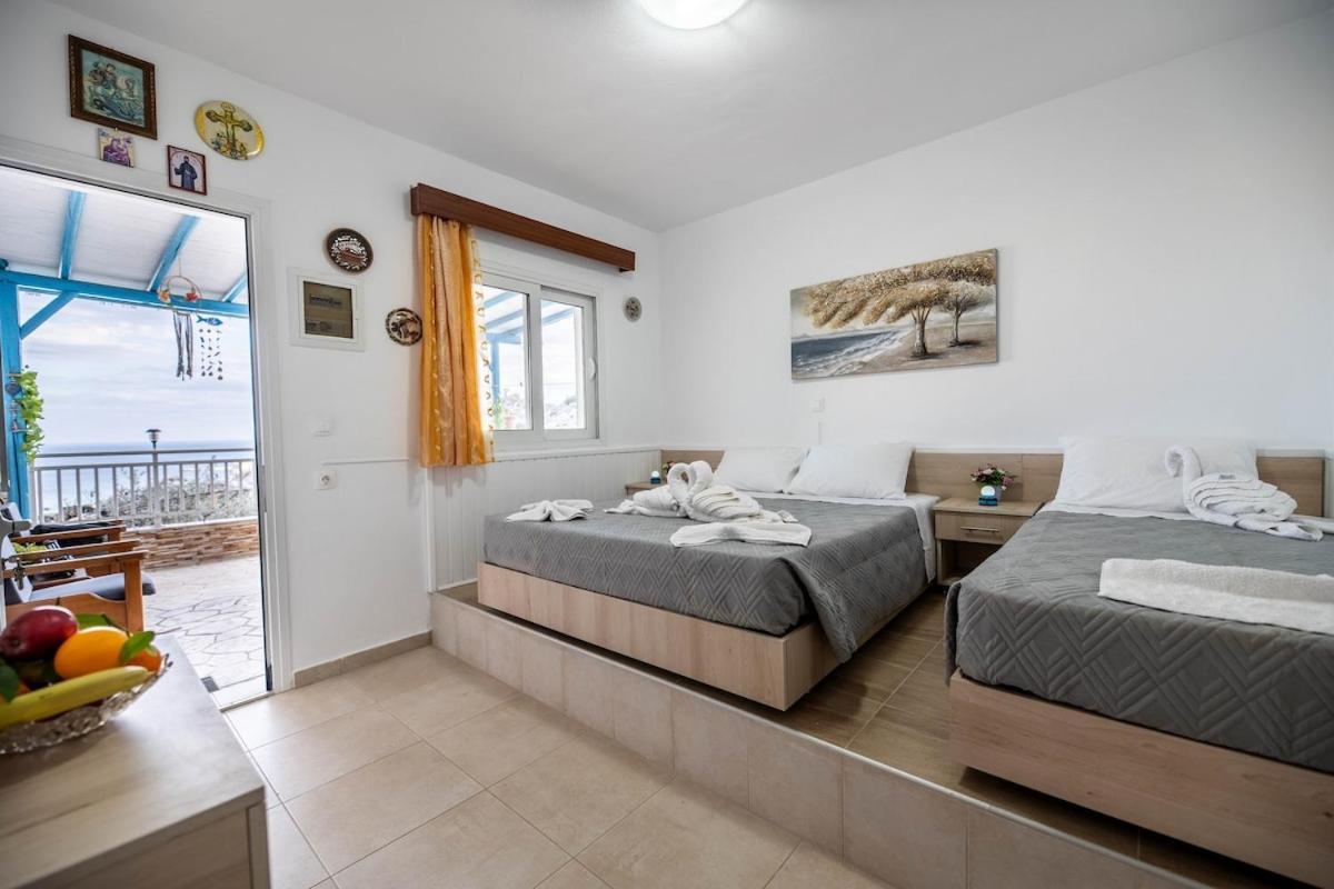 Springs Petronas Apartment Archangelos  Exterior foto