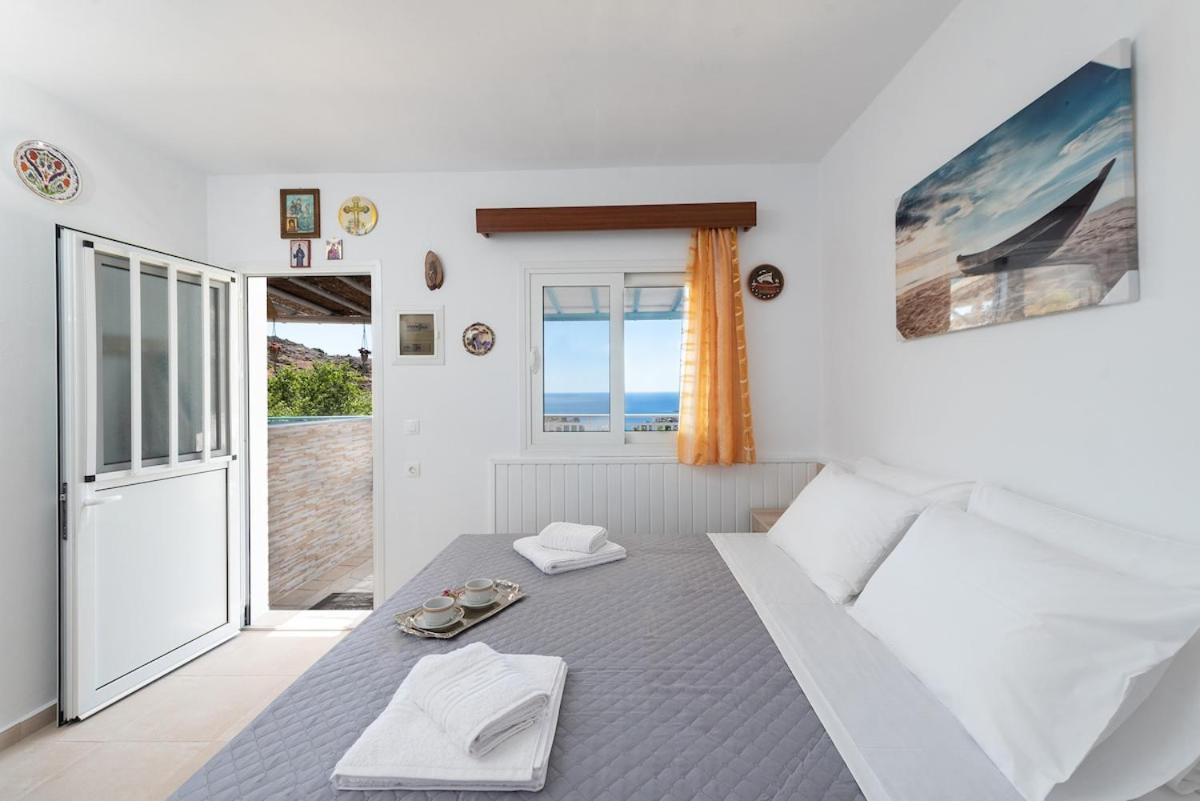 Springs Petronas Apartment Archangelos  Exterior foto