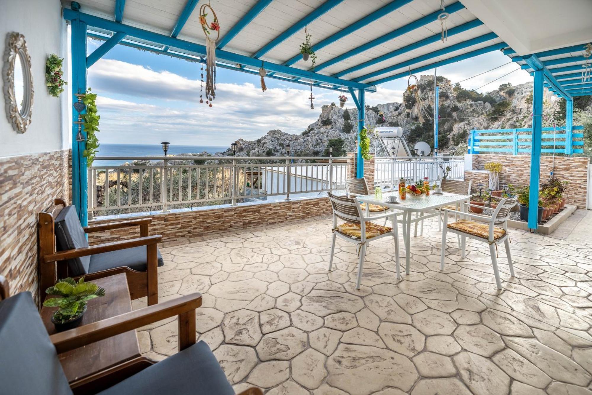 Springs Petronas Apartment Archangelos  Exterior foto